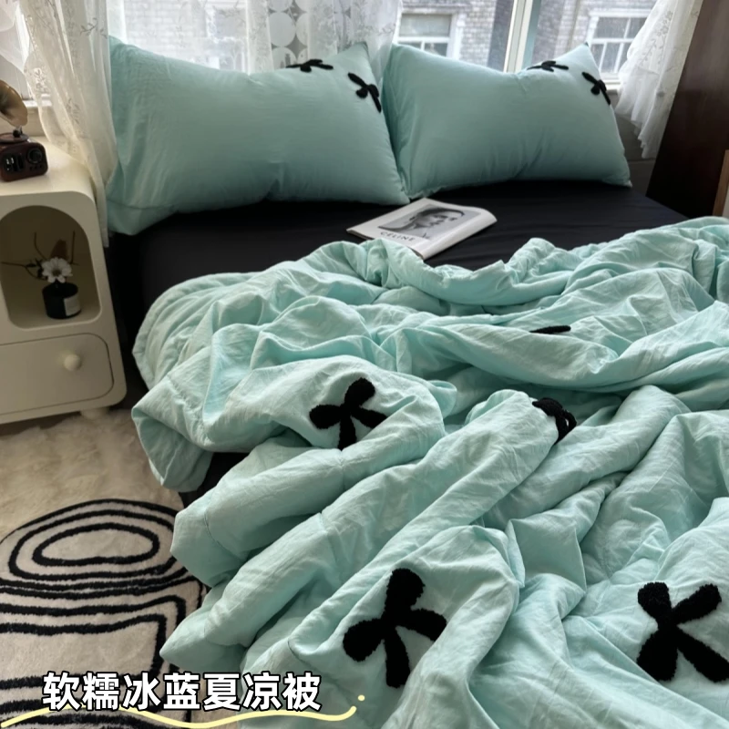 ins风夏季少女冰蓝色毛巾绣夏凉被四件套-三件套软糯空调被可机洗