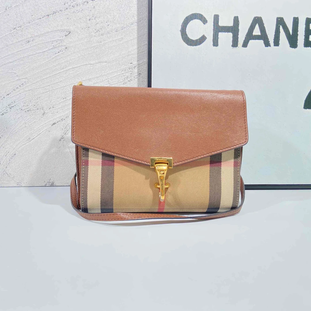 95新  小野专属/95新/博柏利/单肩包/AD7691