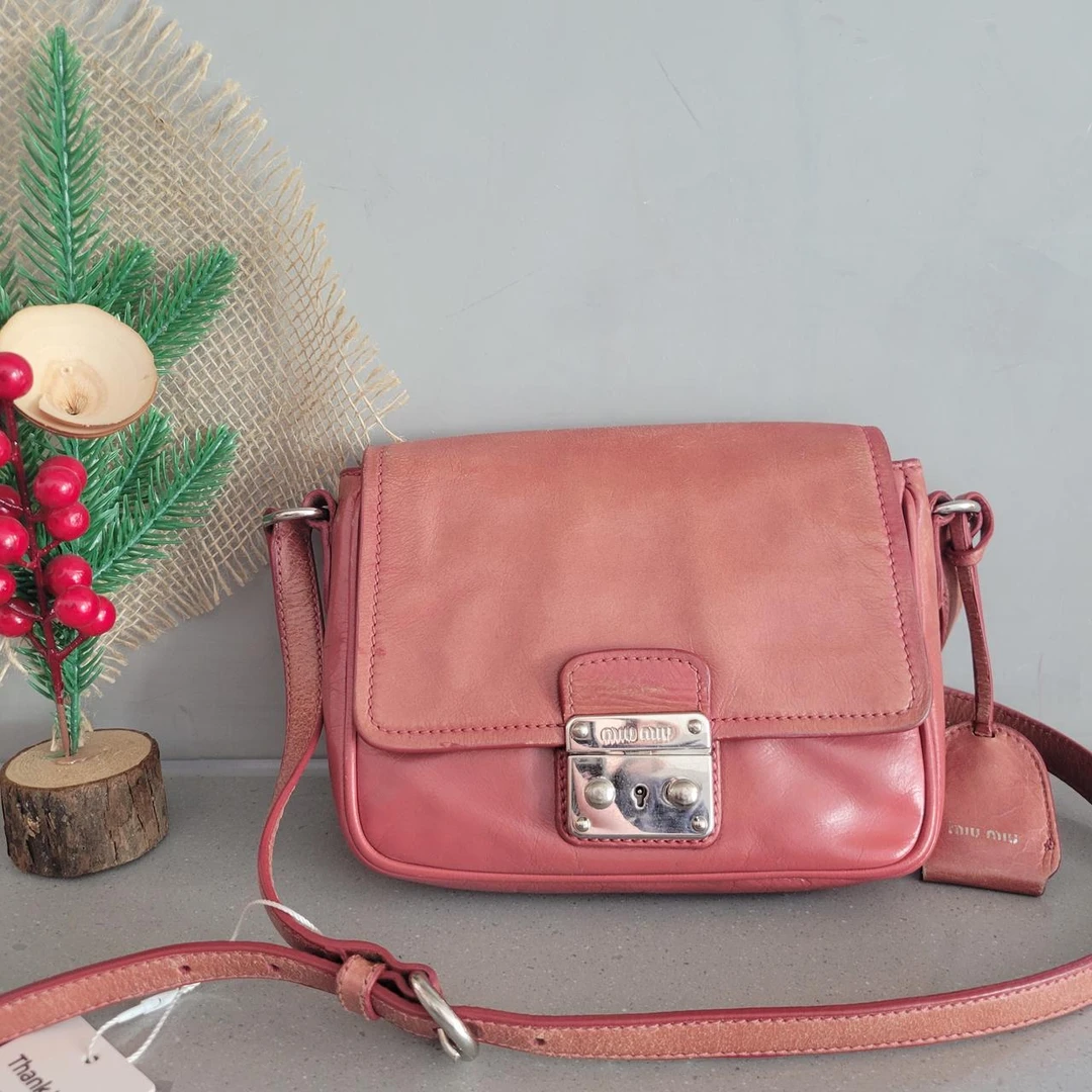 95新 MIU MIU/缪缪 柠川奢品/95新/缪缪/斜挎包/N8004