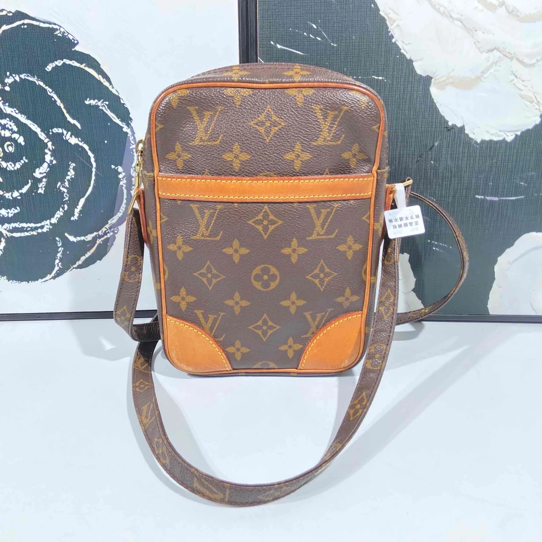 95新 LouisVuitton/路易威登 小野专属/95新/单肩包/AK9352