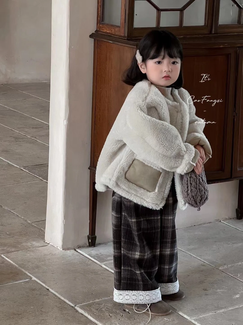 草房子 女童2024冬款圆领毛毛外套加厚保暖24321