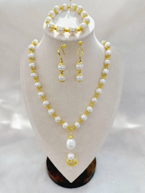 铜合金贝珠项链 10mm白色贝珠加金花四件套时尚轻奢气质珠宝