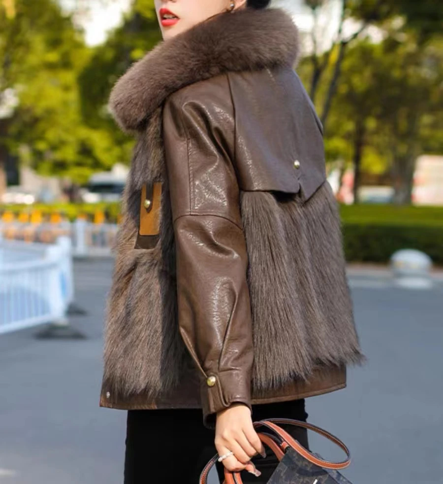 海宁草草皮外套MUZI2022005028