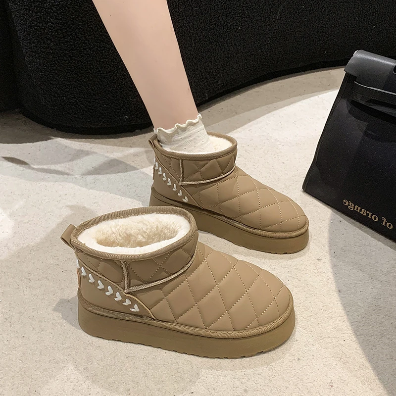 时尚厚底增高防滑雪地靴女2024冬季新款百搭软底加绒加厚保暖棉鞋