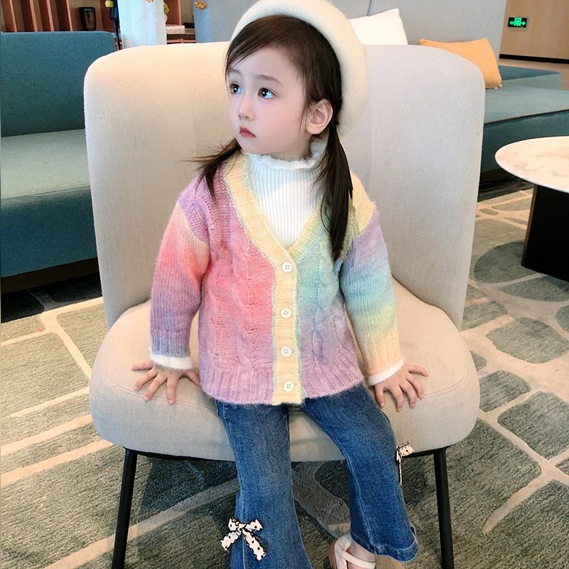 【现货】超百搭洋气彩虹针织开衫上衣女童秋冬叠穿小女孩毛线衣