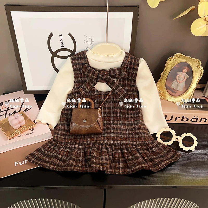 【现货】潮童女宝时尚格子蝴蝶结背心裙女童24年新款复古风套装