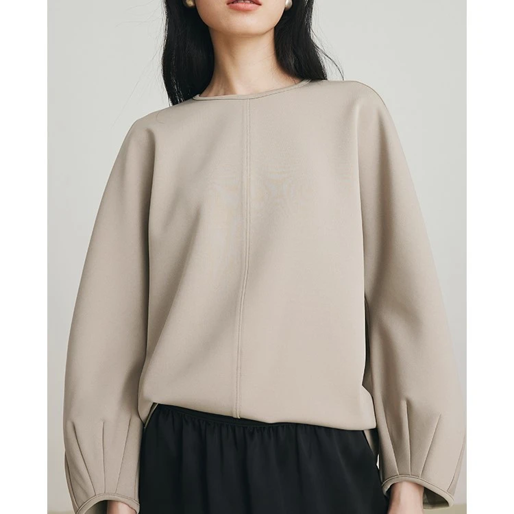 【简知】Q秋冬新款休闲百搭立裁分割廓形卫衣女空气层宽松圆 931