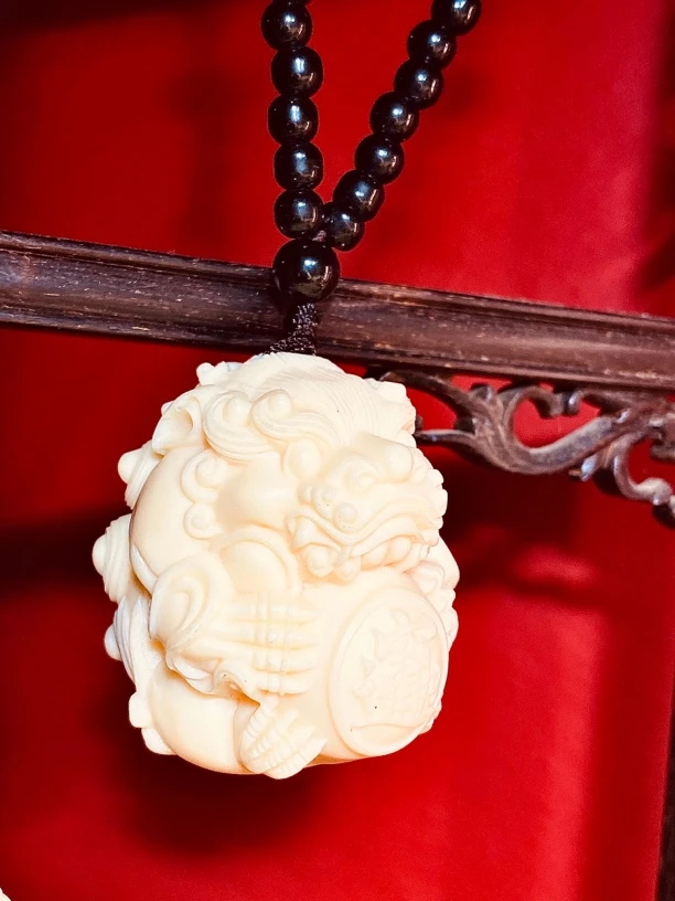 如意大白貔貅5x5x4.5cm菩提象牙果创意礼品