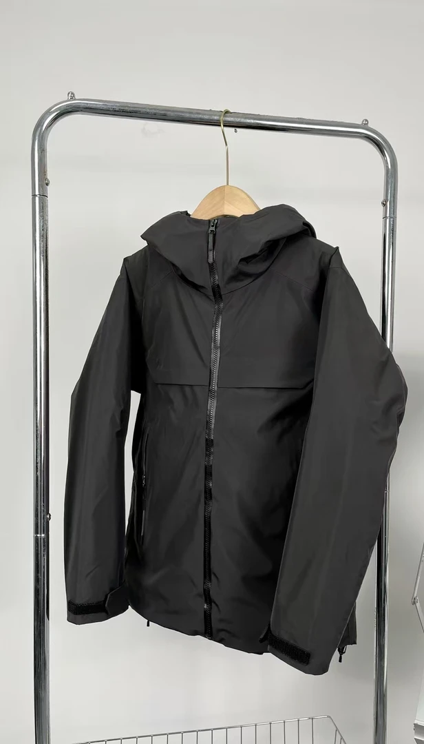 菜菜 时尚百搭 连帽可拆卸 硬壳 羽 滑雪服