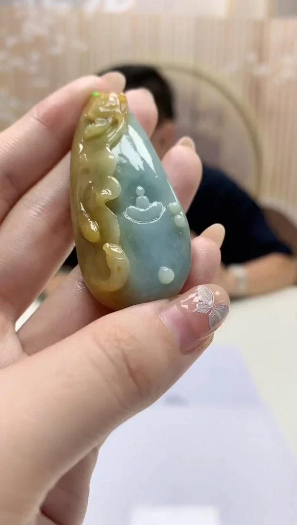 【闪购商品】定制翡翠未镶嵌5095jw-毛货挂件