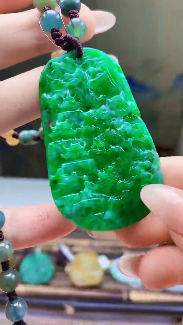 【闪购商品】定制翡翠未镶嵌毛货挂件136-5073ty