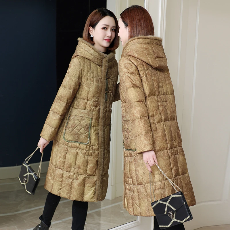 高端加厚长款羽绒服女2024冬大码复古印花水貂毛领妈妈装鹅绒外套