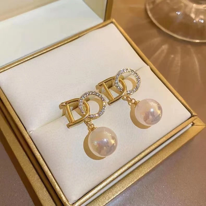 合金仿珍珠耳饰 88221法式复古DO字母满钻个性耳饰