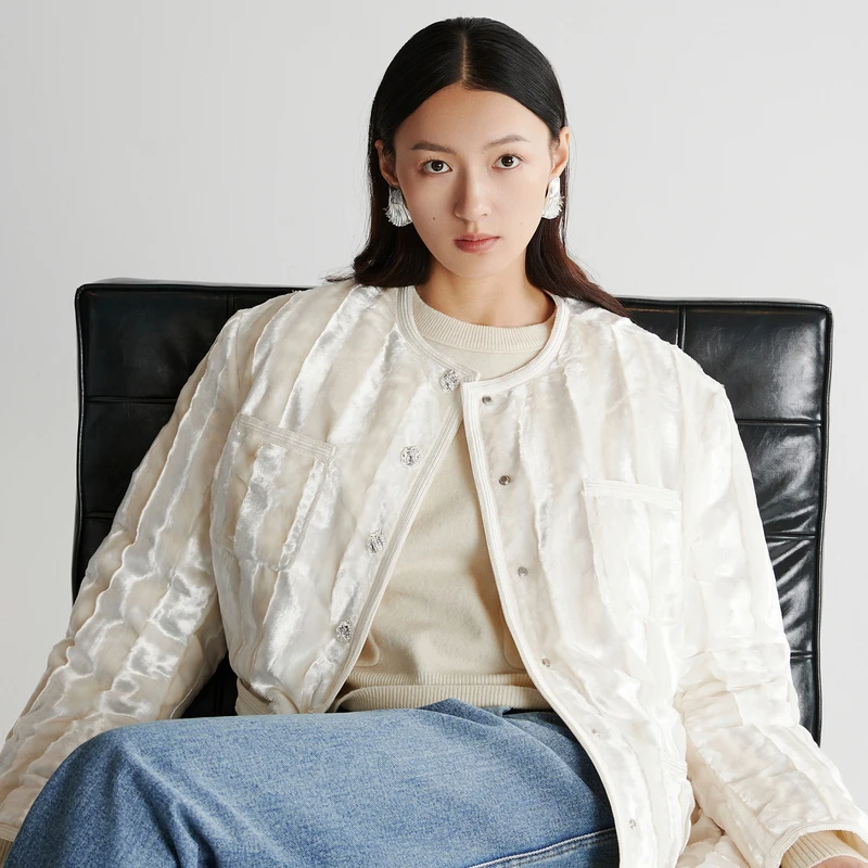 荷比俪2023冬新休闲宽松舒适柔软羽绒服HDD42560246