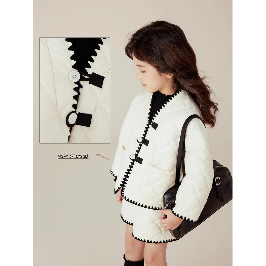 【奶油百利甜】儿童套装女童绗棉外套短裤绣花设计可爱9/2