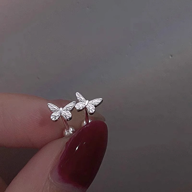 合金耳饰 银色蝴蝶螺丝拧耳钉女小众设计感养耳洞百搭耳骨钉耳饰