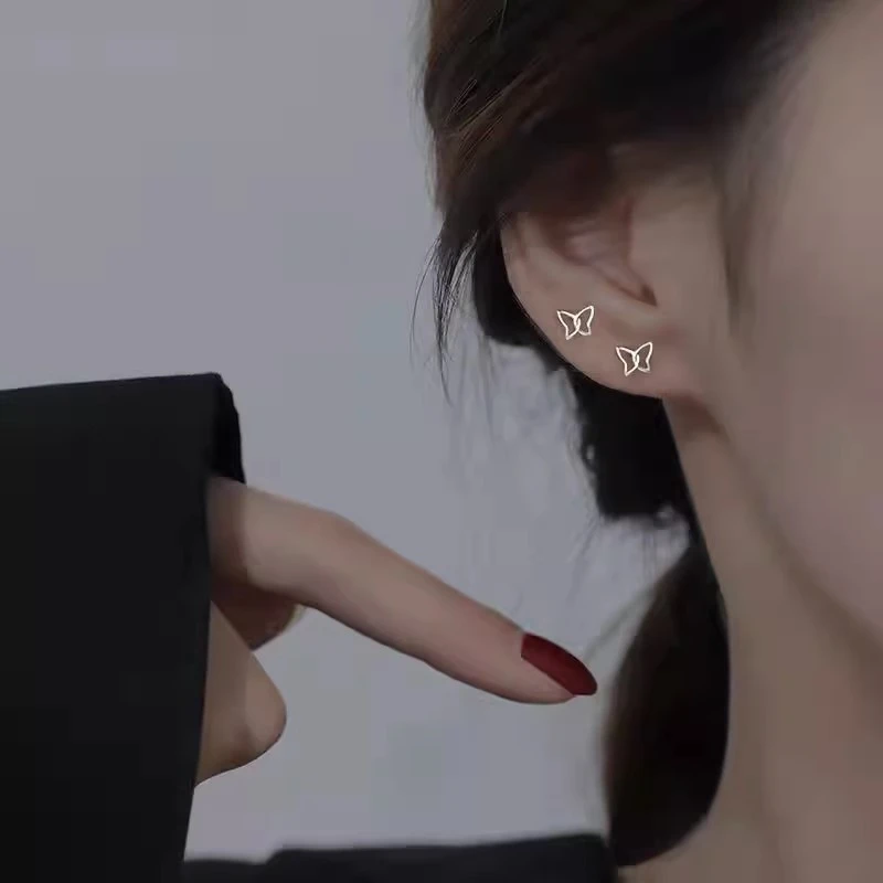 铜合金耳饰 甜美小蝴蝶耳钉女小众设计感2024爆款网红ins气质耳饰