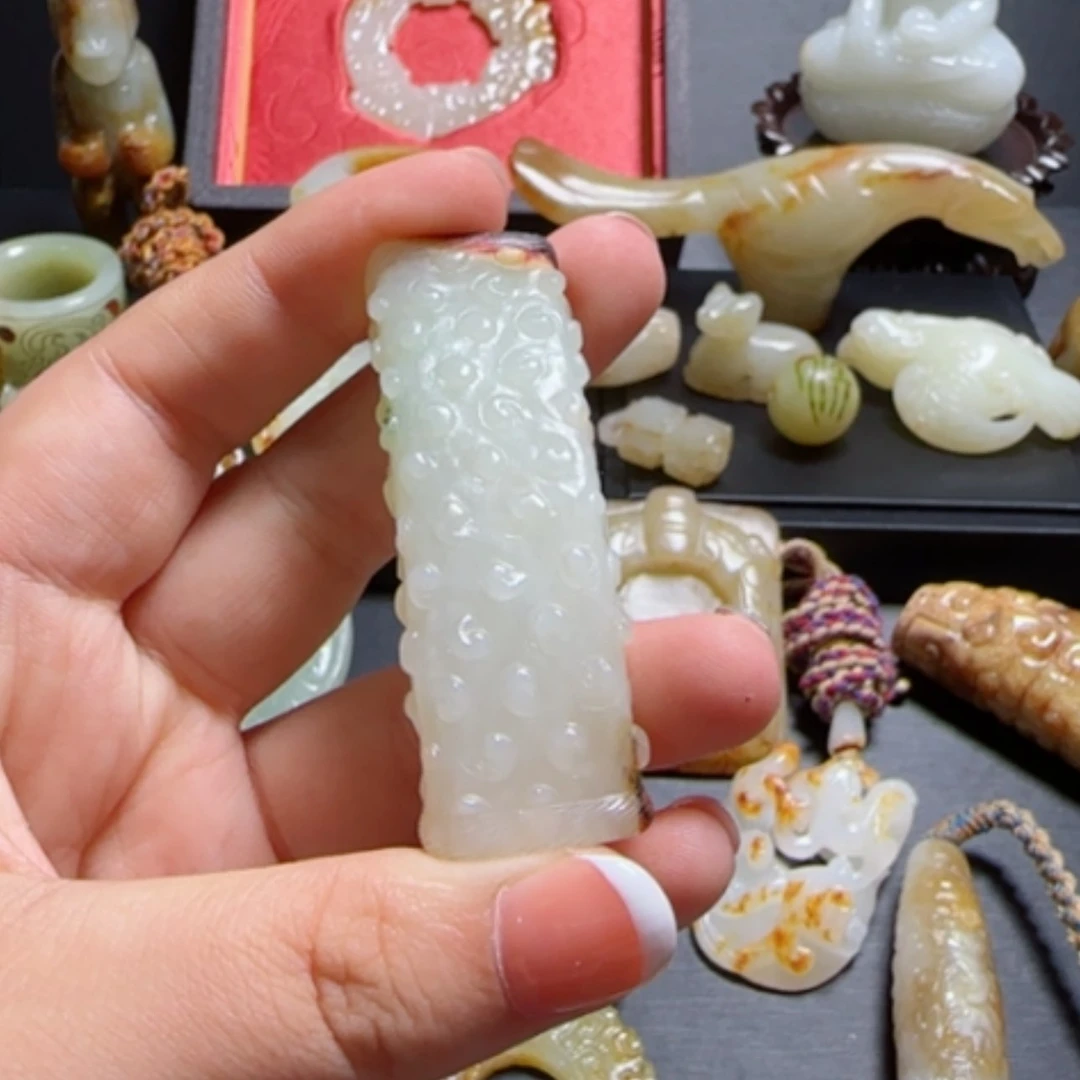 【闪购商品】和田玉挂件未镶嵌星****笠