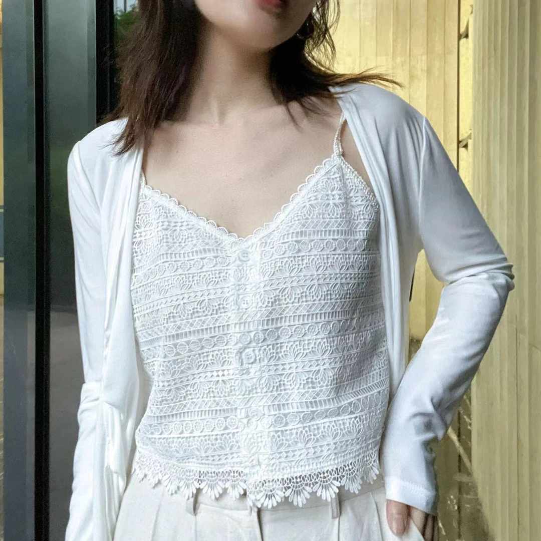 新款百搭V领轻奢单排扣蕾丝法式女款吊带背心美背  衣长44