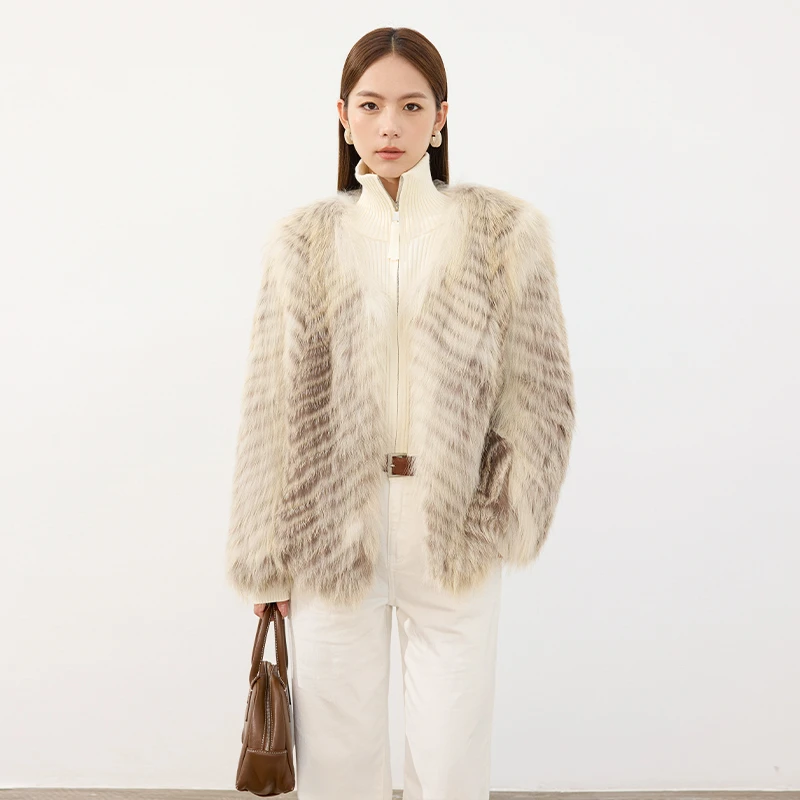 范佩恩 曙光之城 进口日晖狐狸毛短外套女密车条毛毛大衣冬简约