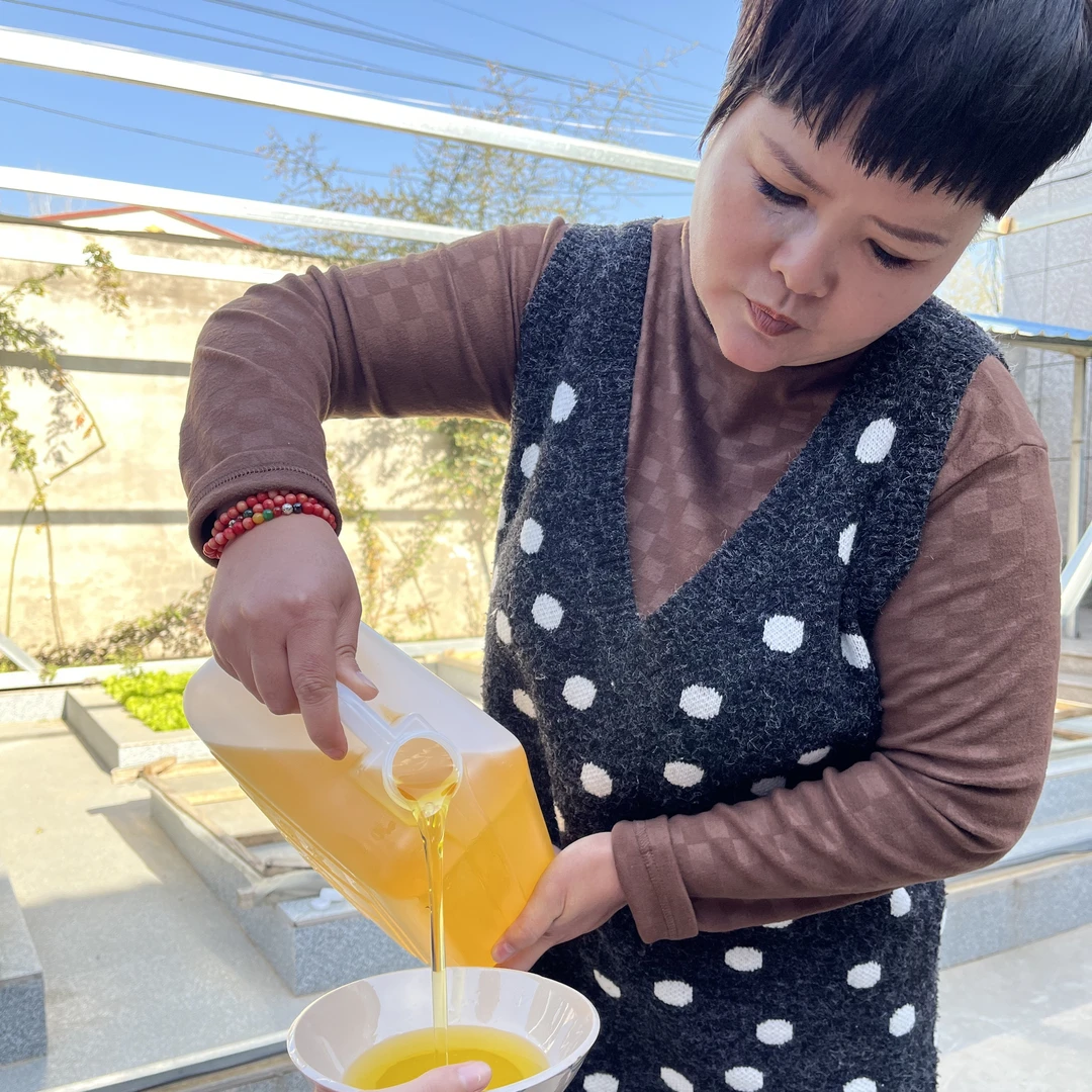 三妞葵花籽油   5斤