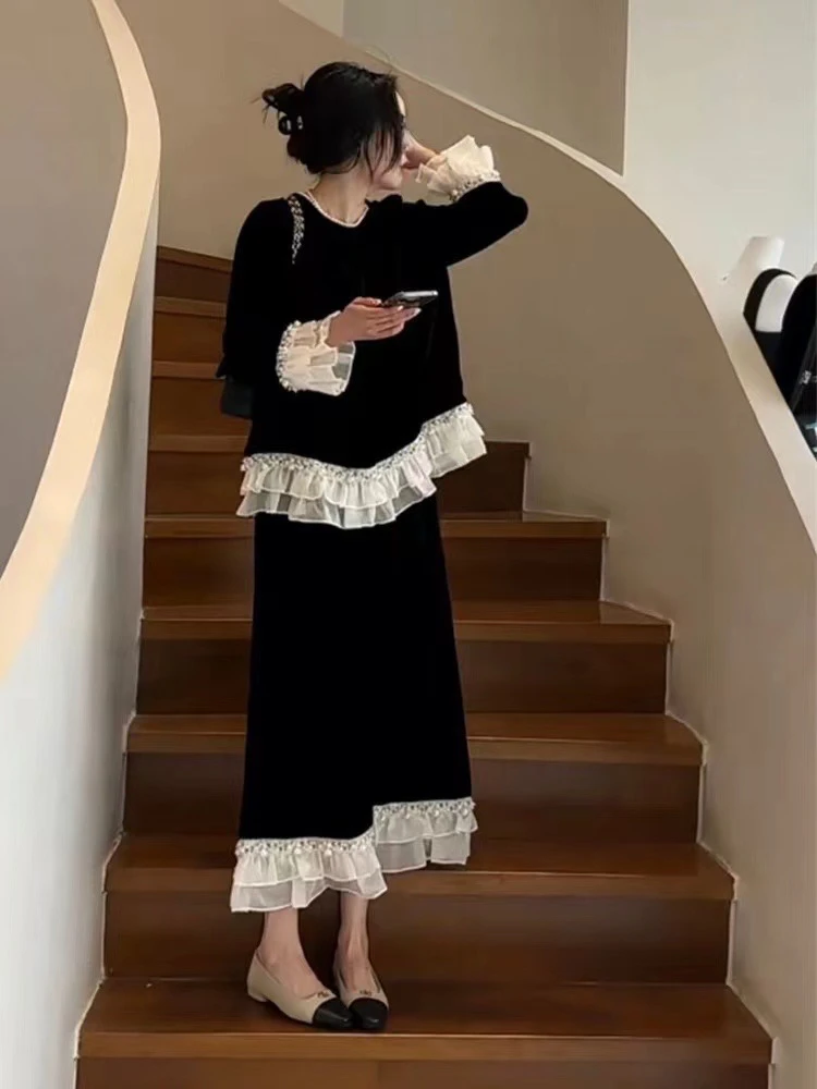 大码气质显瘦蕾丝时尚拼接法式复古宽松韩版秋冬两件套套装