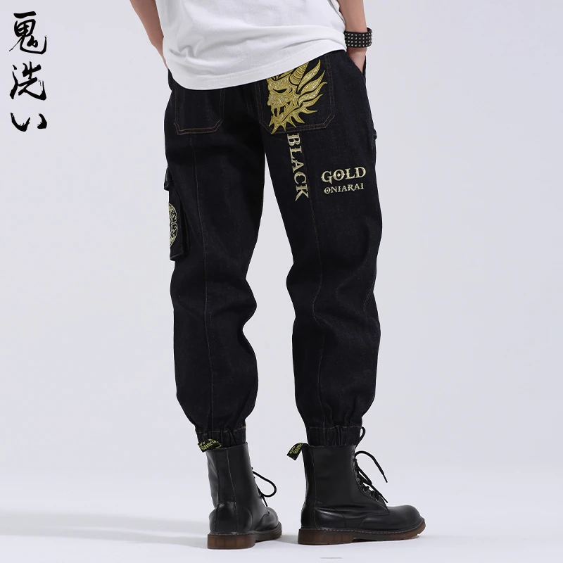 ONIARAI/鬼洗雕花刺绣男士束脚工装潮流百搭休闲牛仔裤 21B7406