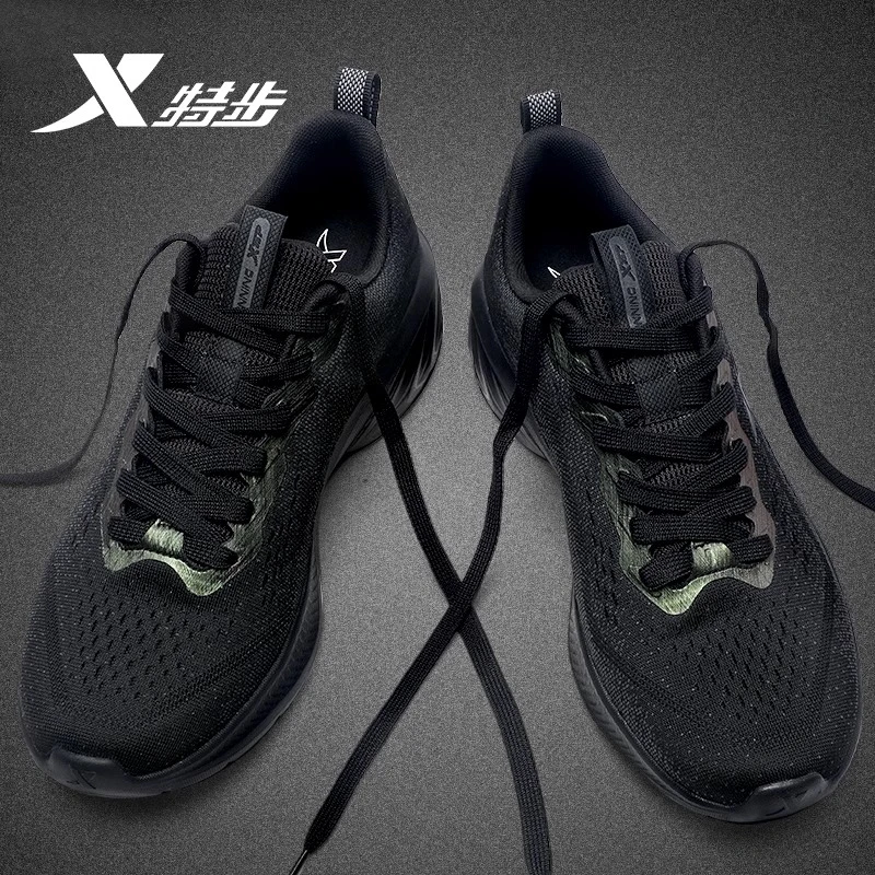 特步男鞋黑武士跑步鞋氢云一体织旅游鞋网面透气休闲鞋正品运动鞋