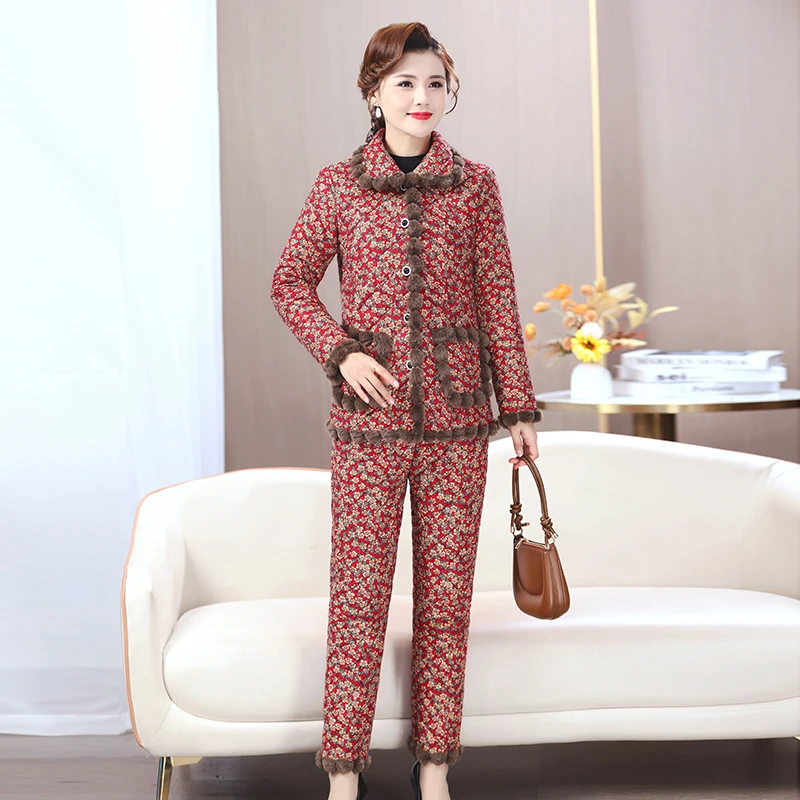 妈妈装洋气加绒加厚格子冬季保暖女士棉衣棉服两件套宽松大码套装