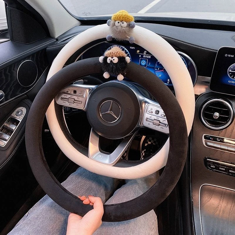 汽车方向盘套冬季毛绒女可爱卡通防滑四季通用车把套冬天L