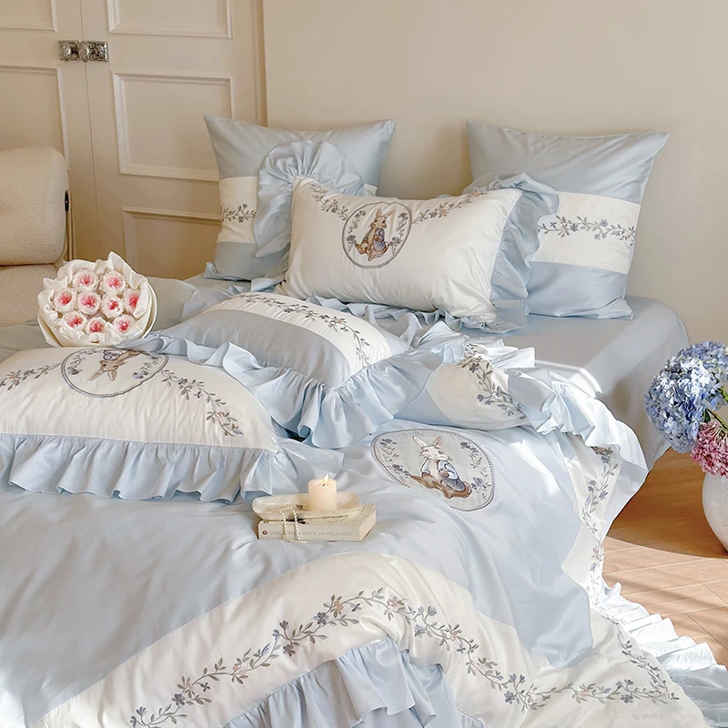 W 0049 新款高支全棉磨毛绣花四件套 彼得花园-天空蓝