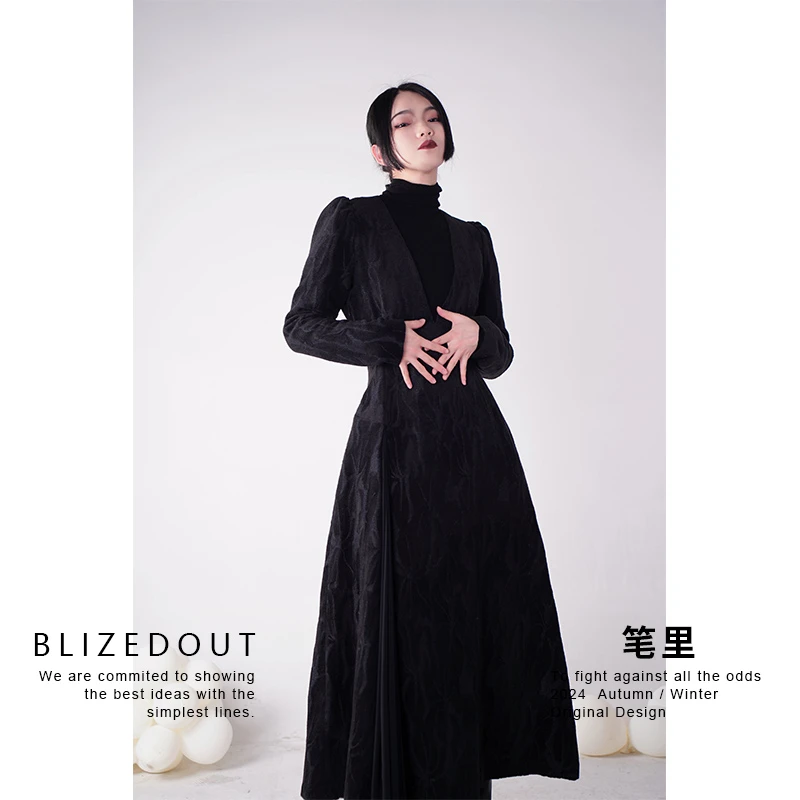 笔里【BLIZEDOUT】独立设计师3102804秋冬气质修身长袖外穿小黑裙