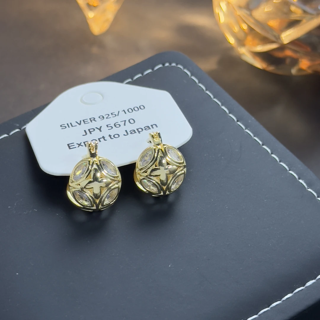 铜合金合成锆石耳饰 气质轻奢时尚百搭复古法式简约耳环QC2187