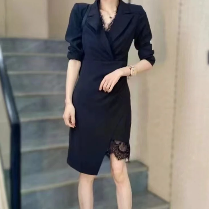 西服领性感连衣裙名媛高级修身洋气时尚赫本风小V领黑色长裙女Z1