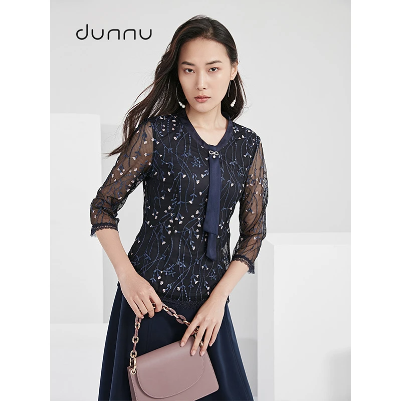 dunnu敦奴刺绣拼接套头时尚休闲女上衣DQ130126