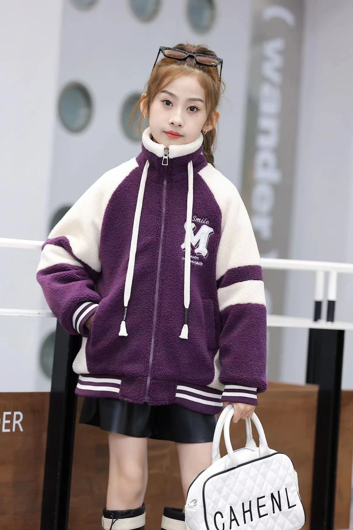2023女中大童冬季时尚气质休闲拼接个性炸街加绒加厚毛毛衣外套