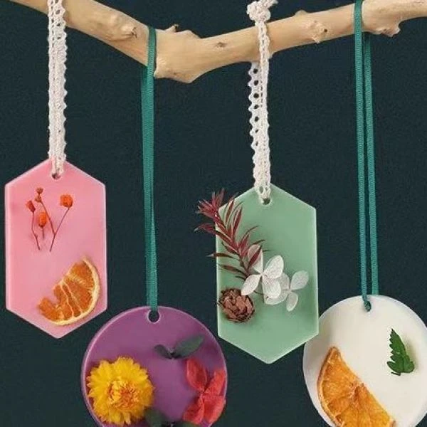 衣柜香薰室内卫生间香薰衣橱鞋柜祛味除臭防虫清香型蜡片挂衣柜