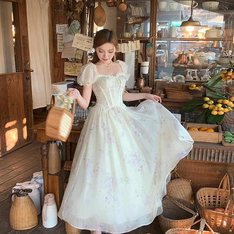 冰冰来了【遇见铃兰】法式少女方领碎花连衣裙泡泡袖公主短裙26089