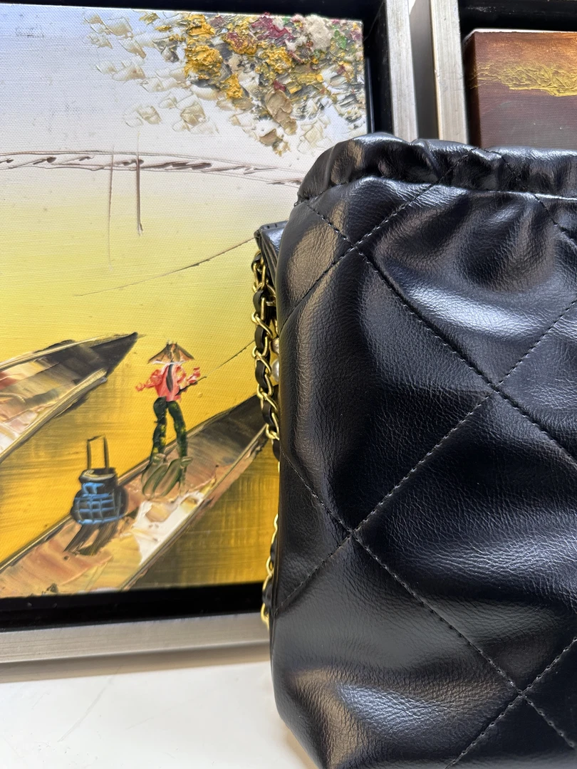 【垃圾袋小号】2024年新款轻奢百搭手提包斜挎单肩包  E1047-黑色