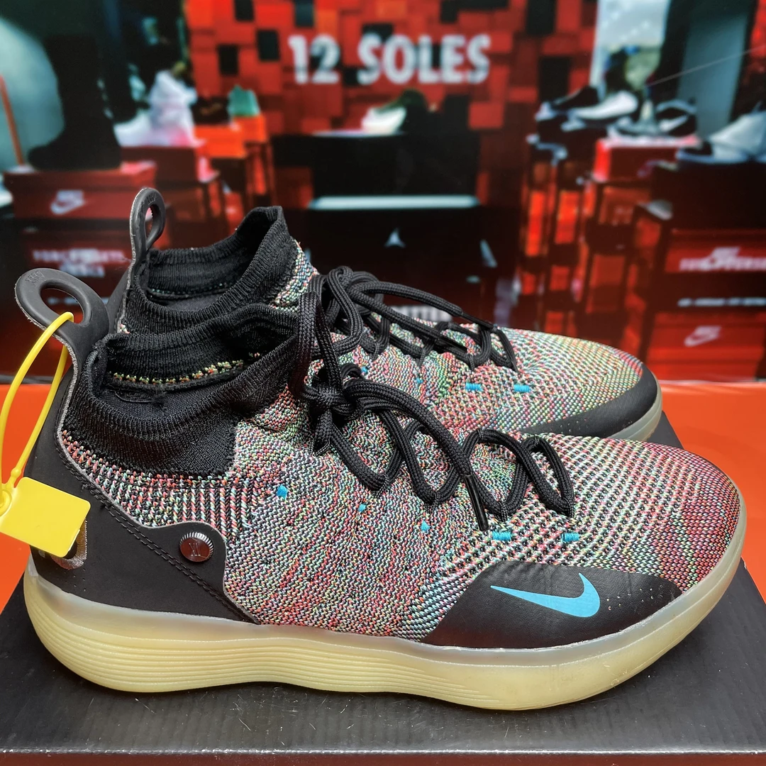 43码 中古 Nike KD11 全掌气垫 篮球鞋 黑彩虹 无盒 公价2089