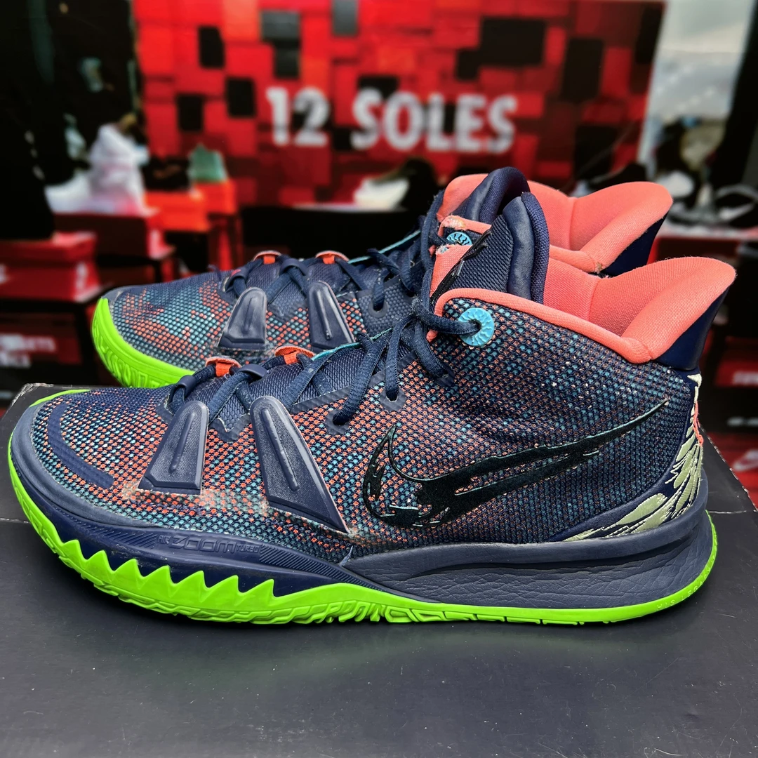 44码/帮口瑕疵/公价1344/Nike Kyrie 7 欧文7 实战球鞋 蓝绿粉