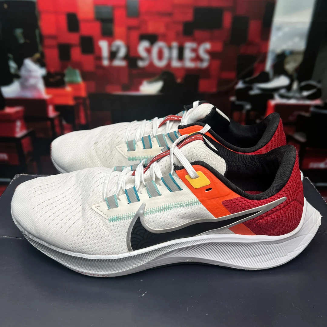 42码/Nike Air Zoom Pegasus 38 飞马 虎年限定