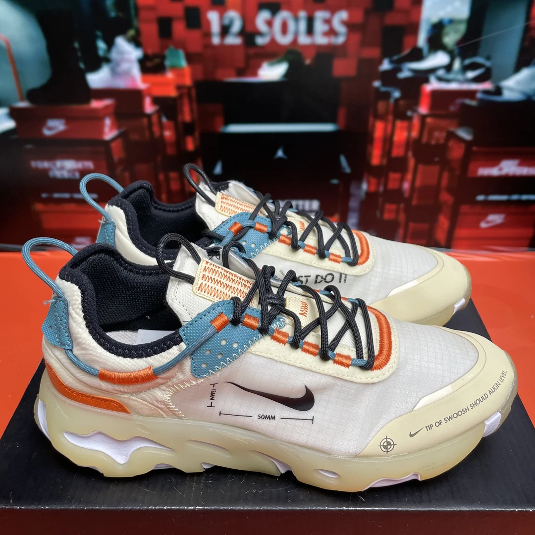 42码 中古 Nike React Live 跑鞋 米黄 无盒 公价2479