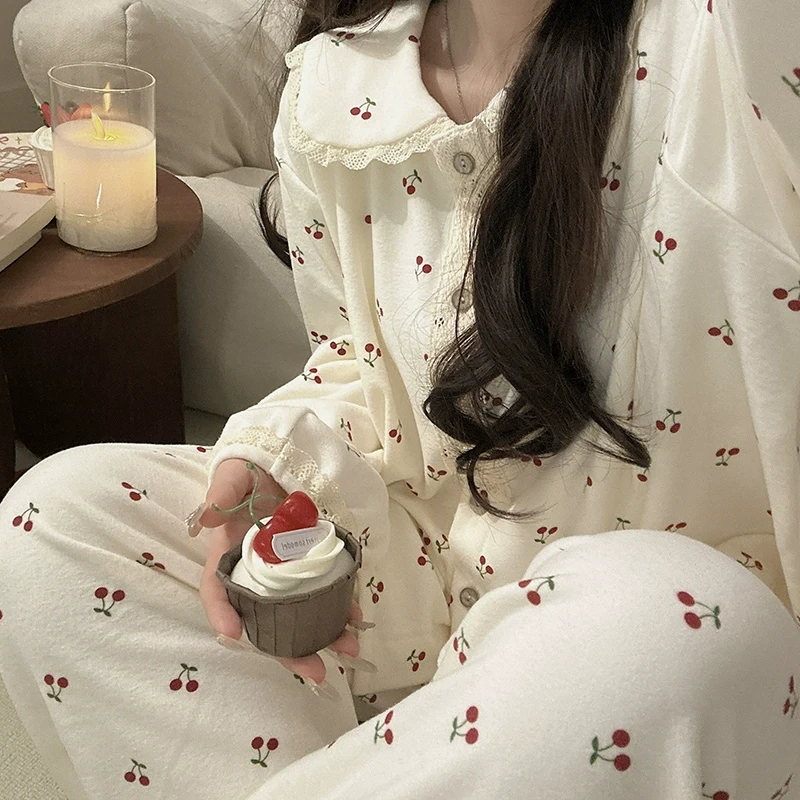 德绒小樱桃娃娃领睡衣女款秋冬季加厚保暖加绒可爱卡通开衫少女款