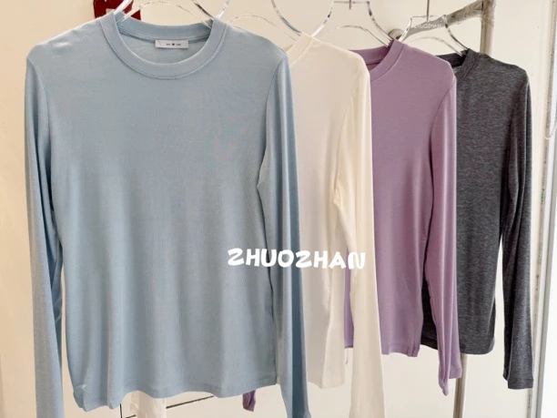 纯色净版圆领打底衫