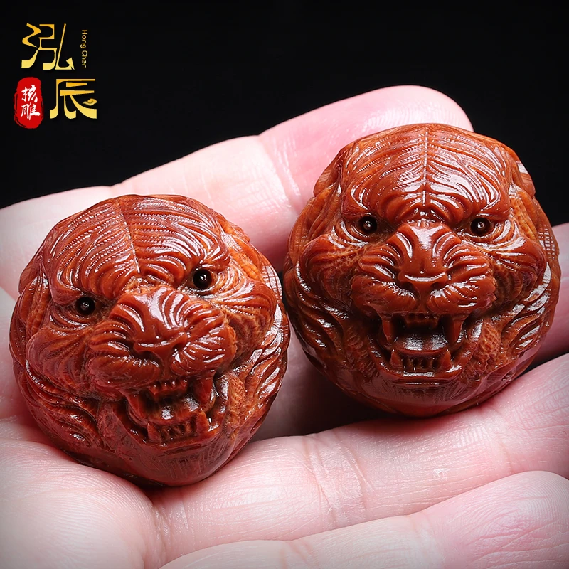 招财虎巴西大橄榄核手球精品核雕老虎手球男雕刻手捻文玩手把件