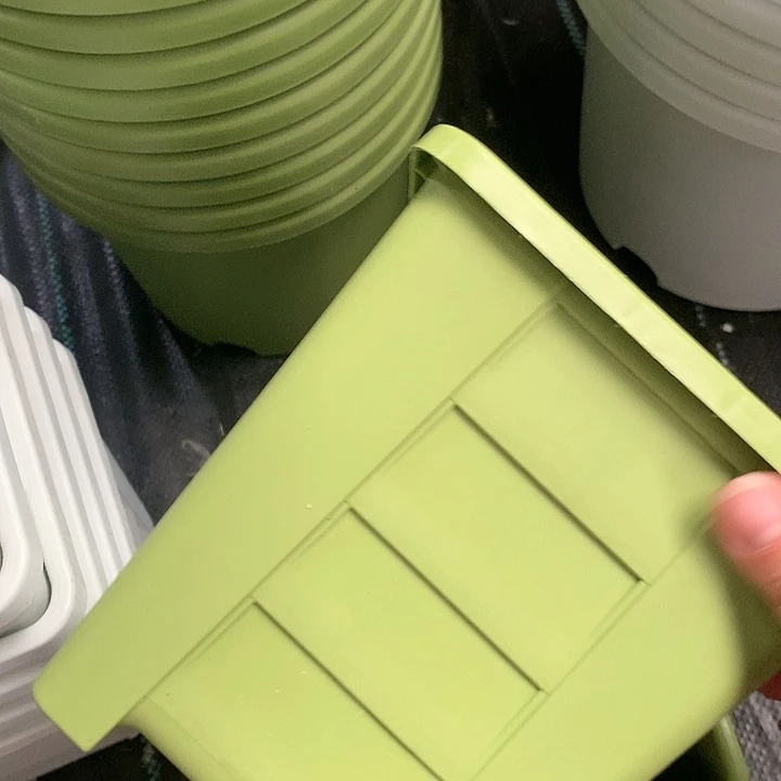 树脂20CM（含）-50CM（不含）16口果绿方带拖6个瑕疵