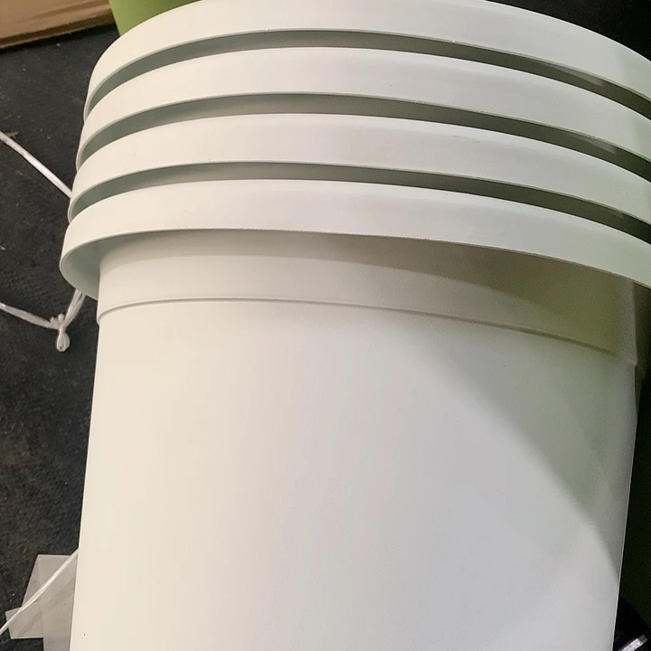 红陶20CM（含）-50CM（不含）32口奶白无托4个瑕疵