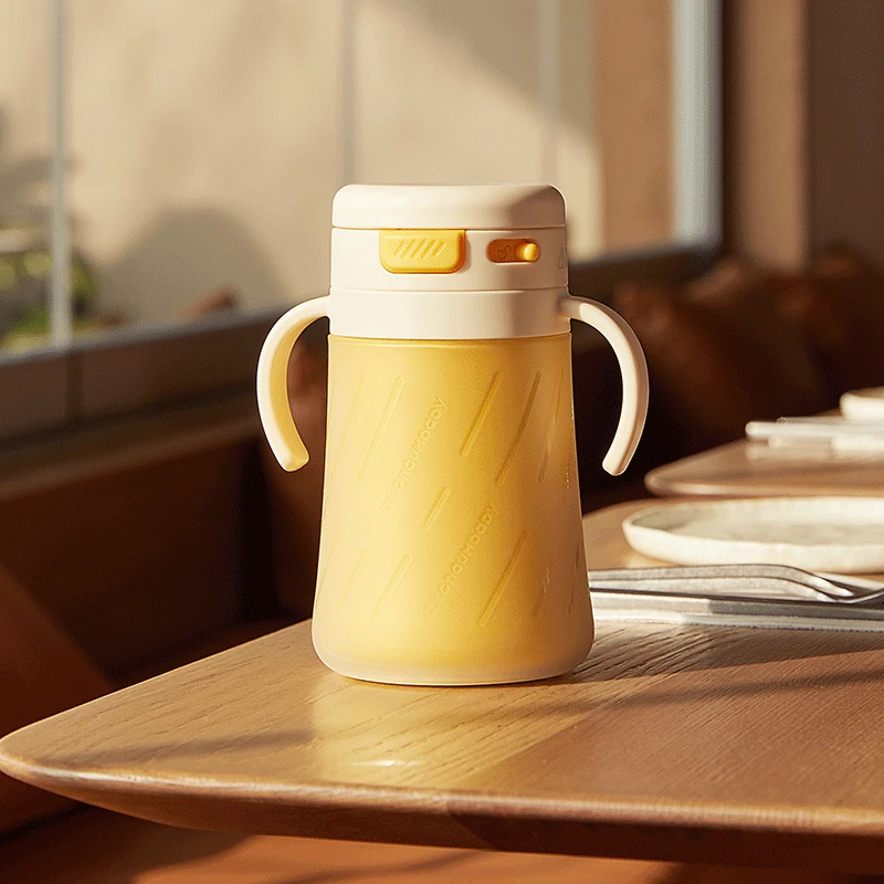 皇宠330ml小月龄保温杯(海贝白)宝宝儿童学生直饮吸管保温杯