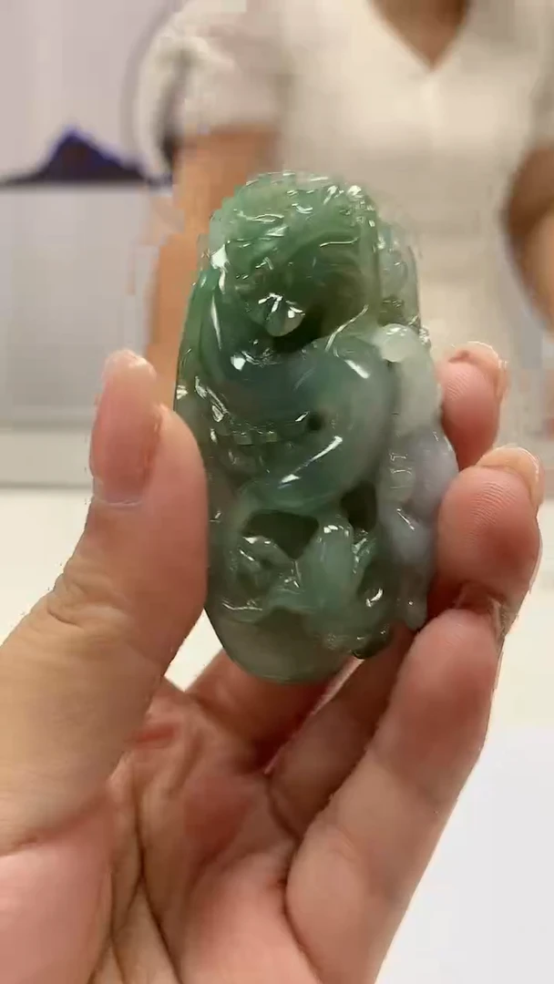 【闪购商品】定制翡翠未镶嵌4902ms-毛货213龙牌